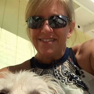 Meet your Posher, Tina