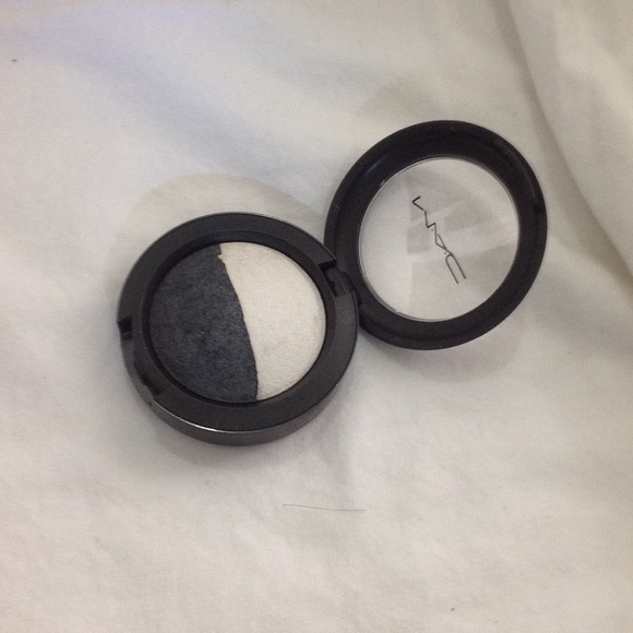 MAC eyeshadow - Limited edition