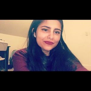 Meet your Posher, Fatima