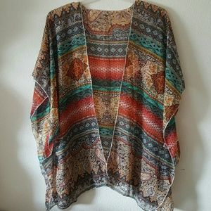 Final Price! Gorgeous flowy kimono. Up to size 3X