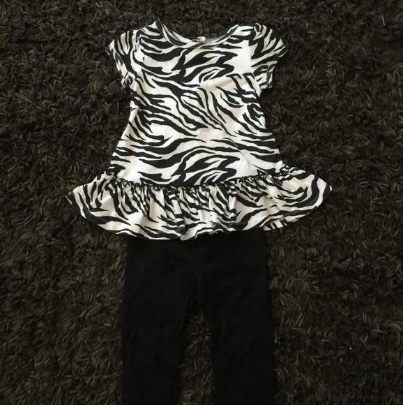 Yogurtland 2 piece outfit size 2t