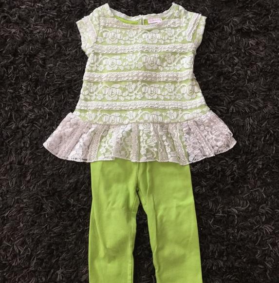 Yogurtland 2 piece outfit size 2t