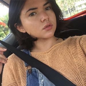 Meet your Posher, Camille