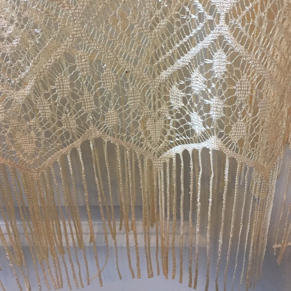 Lace crop top / overlay - Picture 4 of 4