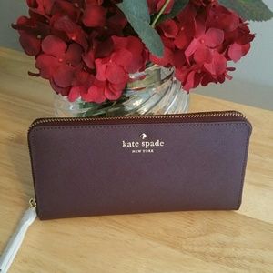 *NWT*Kate Spade Mikas Pond Lacey Zip Around Wallet