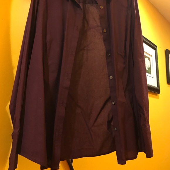 Purple button down top - Picture 4 of 4