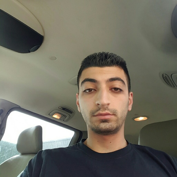 Meet your Posher, Kevork - Picture 1 of 1