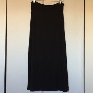 🚛 MOVING SALE Black maxi skirt with fold down top