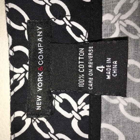 Black and White Patterned NY&Co. Skirt - Picture 3 of 3