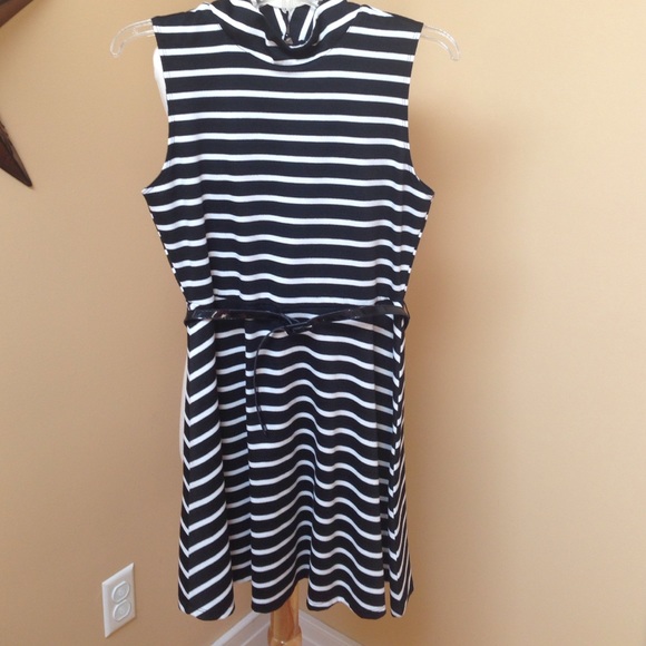 Dresses & Skirts - Stripe Church or Work Dress w/ Belt