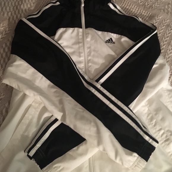 adidas windbreaker