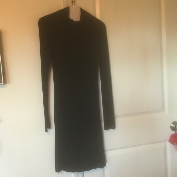Turtle neck knit dress