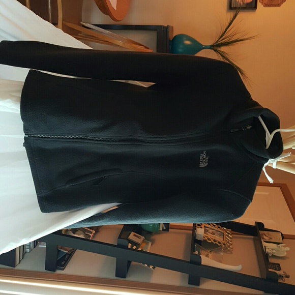 Womans fleece Northface coat