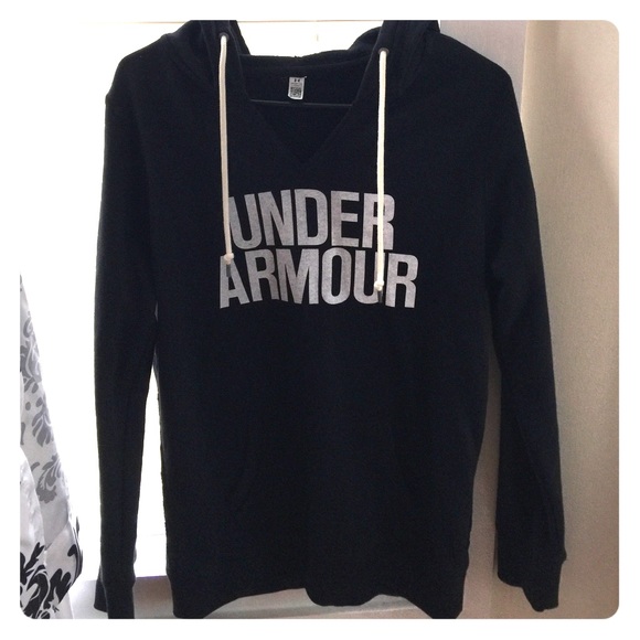 under armour vneck hoodie