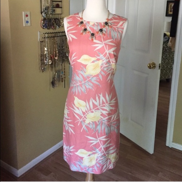 FLASH Tommy Bahama 🌴 size 8 silk dress-Reposh