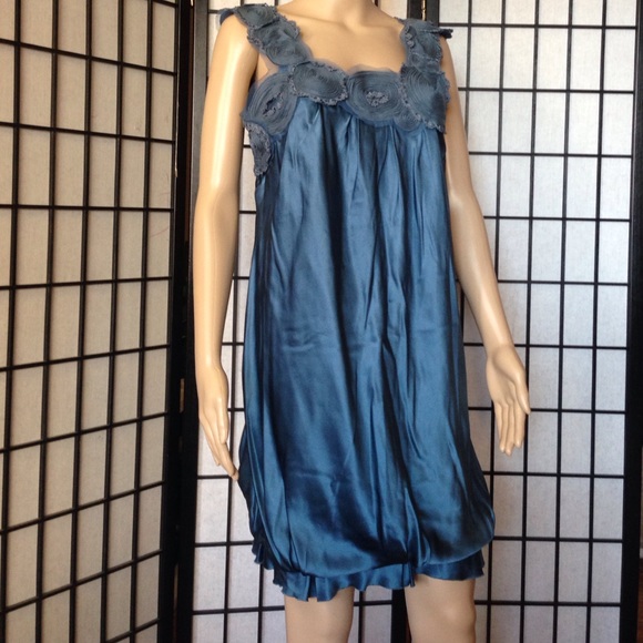BCBG maxazria dress - Picture 1 of 3