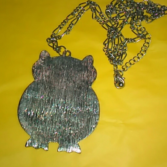 This One is a Hooter! - Picture 2 of 4