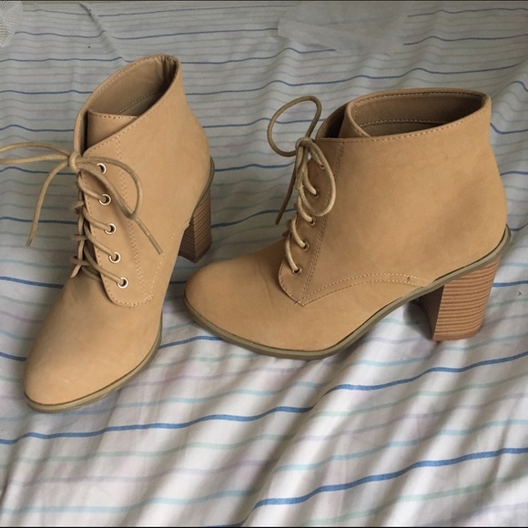 Camel heeled booties