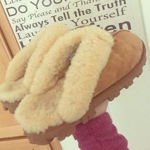 UGG Coquette shoes in Chestnut