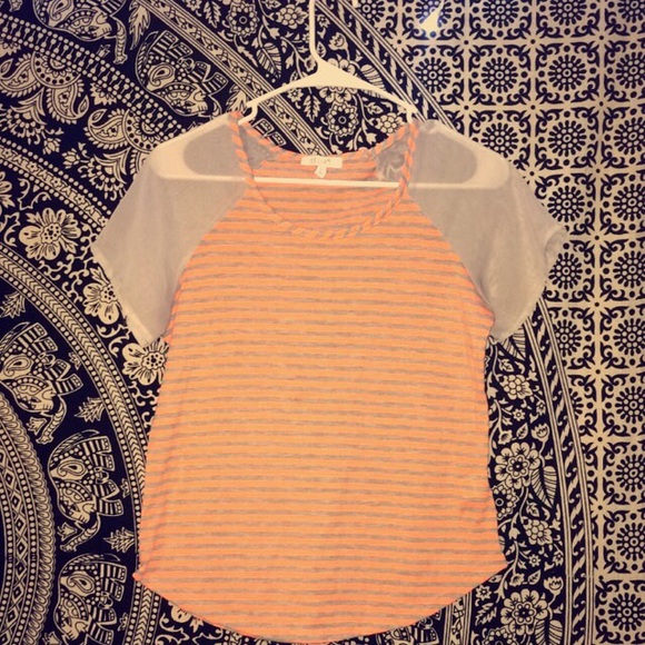 dELiA's orange and grey striped shirt