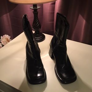 Steve Madden leather boots