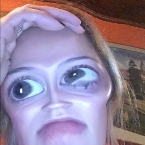 Meet your Posher, Brooke