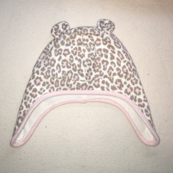 Warm and cozy carters hat