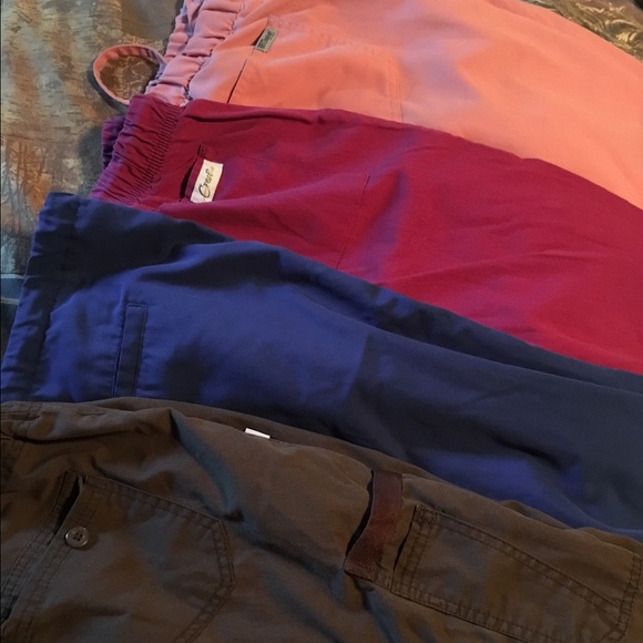 Four medium scrub pants bundle