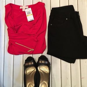 Michael Kors 3/4 zippered sleeve Blouse