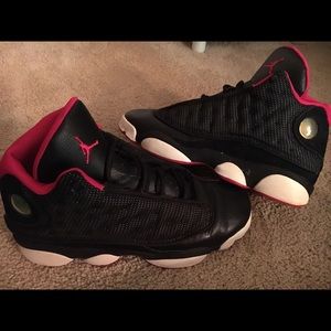 Girl Jordan old school