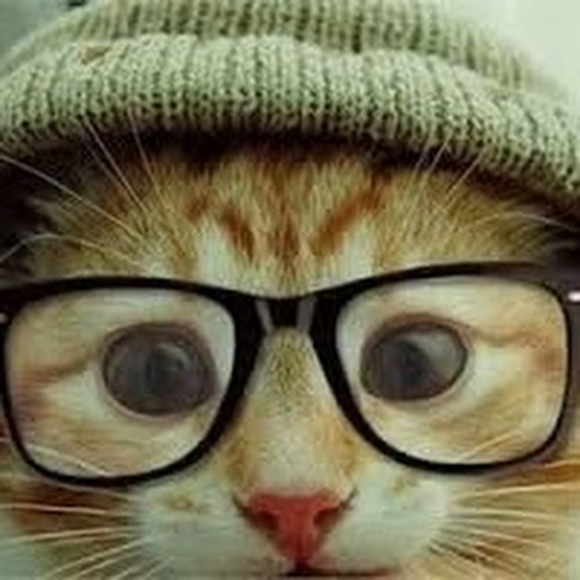 Meet your Posher, Emilie - Picture 1 of 1