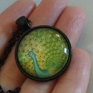 Peacock Cabochon Necklace with💟 FREE Gift Box!💟