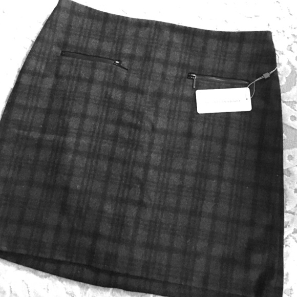 Adorable black/gray wool skirt NWT
