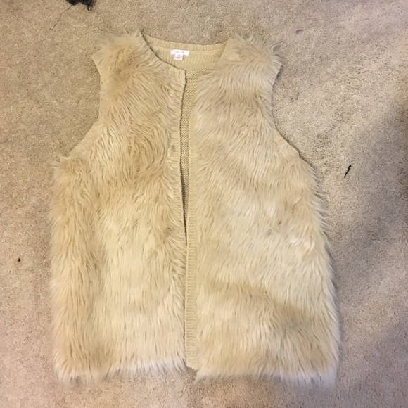 Faux fur vest