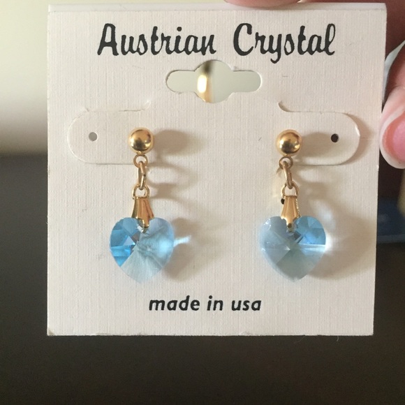 🎉 Earring Bundle 🎉 - Picture 3 of 4