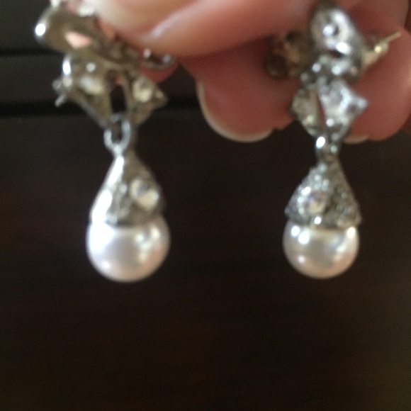 🎉 Earring Bundle 🎉 - Picture 4 of 4