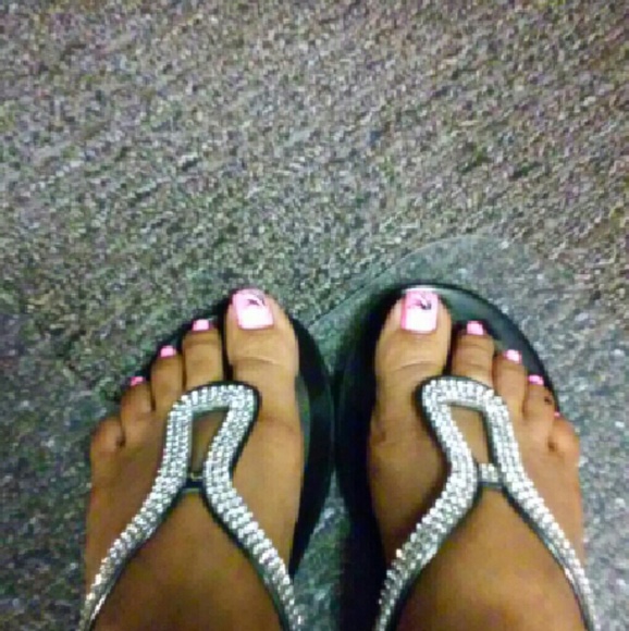 BLING!! RHINESTONE SANDALS - Picture 3 of 3