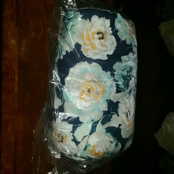 ONE DAY SALE Bed in a bag