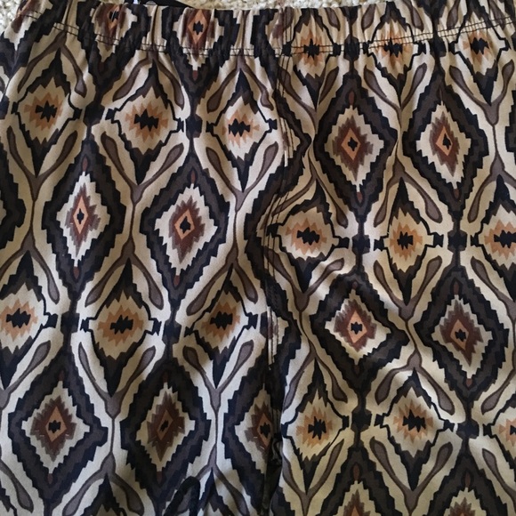 Khaki Colorful Leggings - Picture 2 of 2