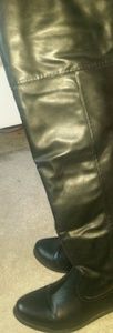 Over the knee riding boot