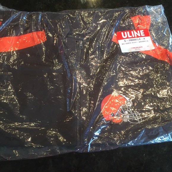 NFL Cleveland Browns track jacket - Picture 2 of 3