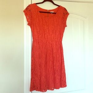 Excellent for a day date or work!