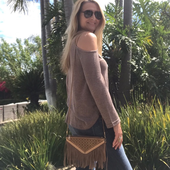 🍂Beautiful Mocha Open Shoulder Top☕️ 1 Left - Picture 3 of 7