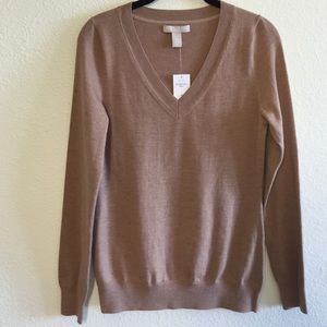 Banana Republic Merino Wool Sweater. Size S. NWT