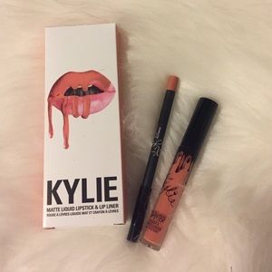 Kylie dirty peach Kit 🍑