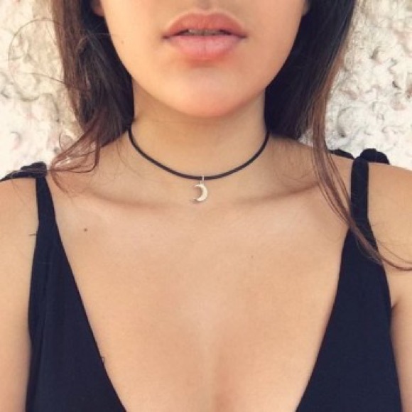 ONLY 2 left!!!!! BOHO TRIPLE CHOKER SET 🌙⭐️💫 - Picture 2 of 4