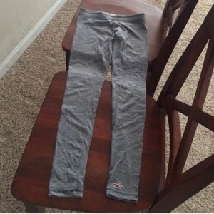 Hollister XS grey leggings for debrateal13