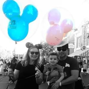 Meet your Posher, Leslie