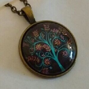 Tree of Life Necklace  Free Gift Box!