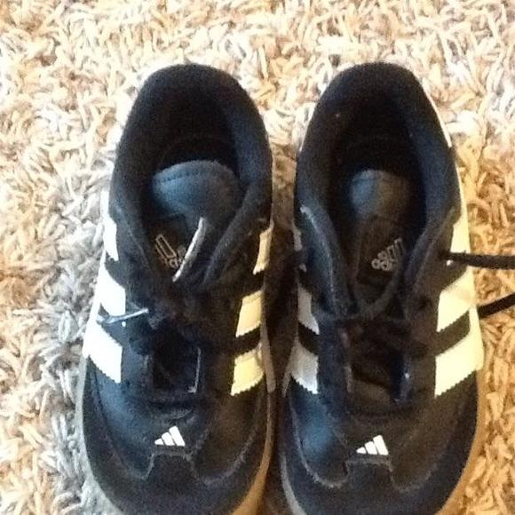Adidas sambas